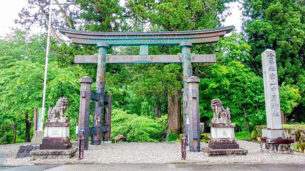 【郡上市】白山中居神社｜豊かな自然の中で新しい自分と出会う