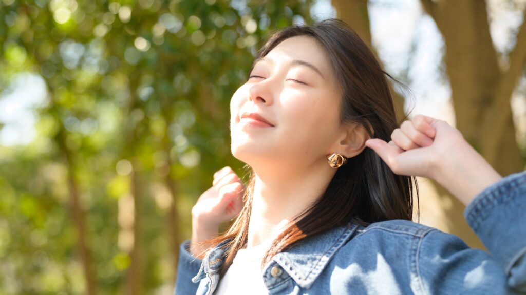自信を持って輝く!モテる女性になる方法を実践しよう