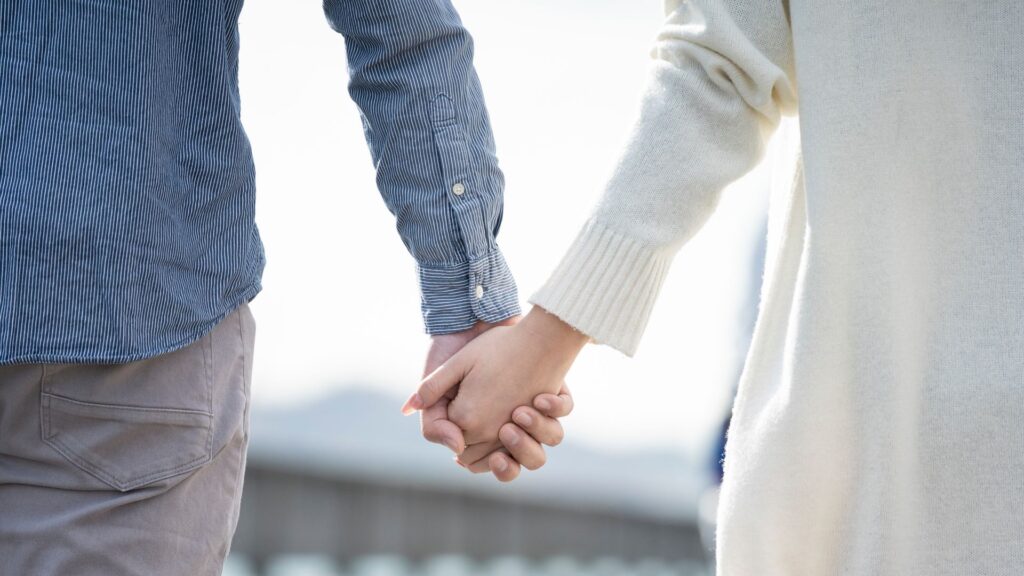 結婚相談所で真剣交際に進んだときのスキンシップや婚前交渉のルール